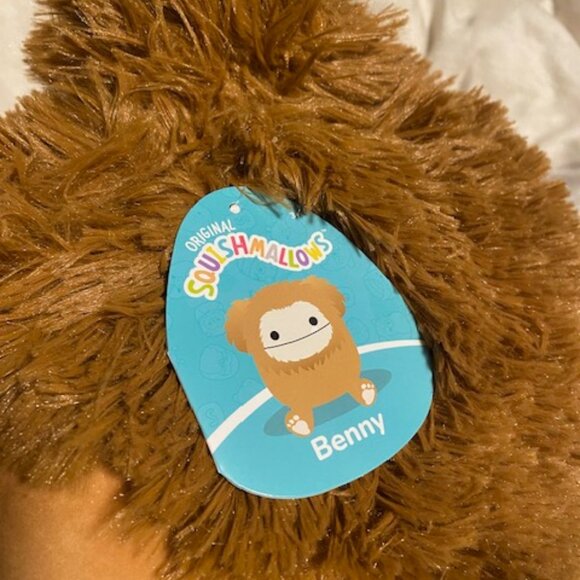 Benny the Bigfoot Yeti squishmallows - Picture 2 of 3